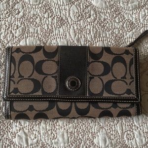 Authentic COACH Wallet